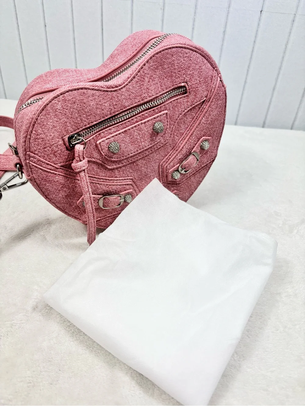 Le Miel Pink Heart Crossbody Bag Studded Buckle Y2K  Purse